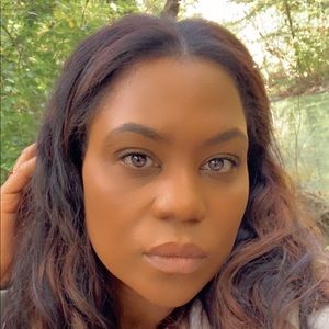 Meet your Posher, Karina